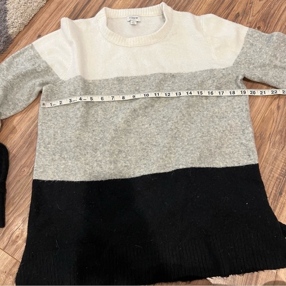 J. Crew Crewneck sweater in extra-soft yarn - Picture 11 of 11
